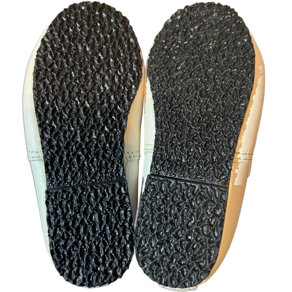 Biobottoms leather accent